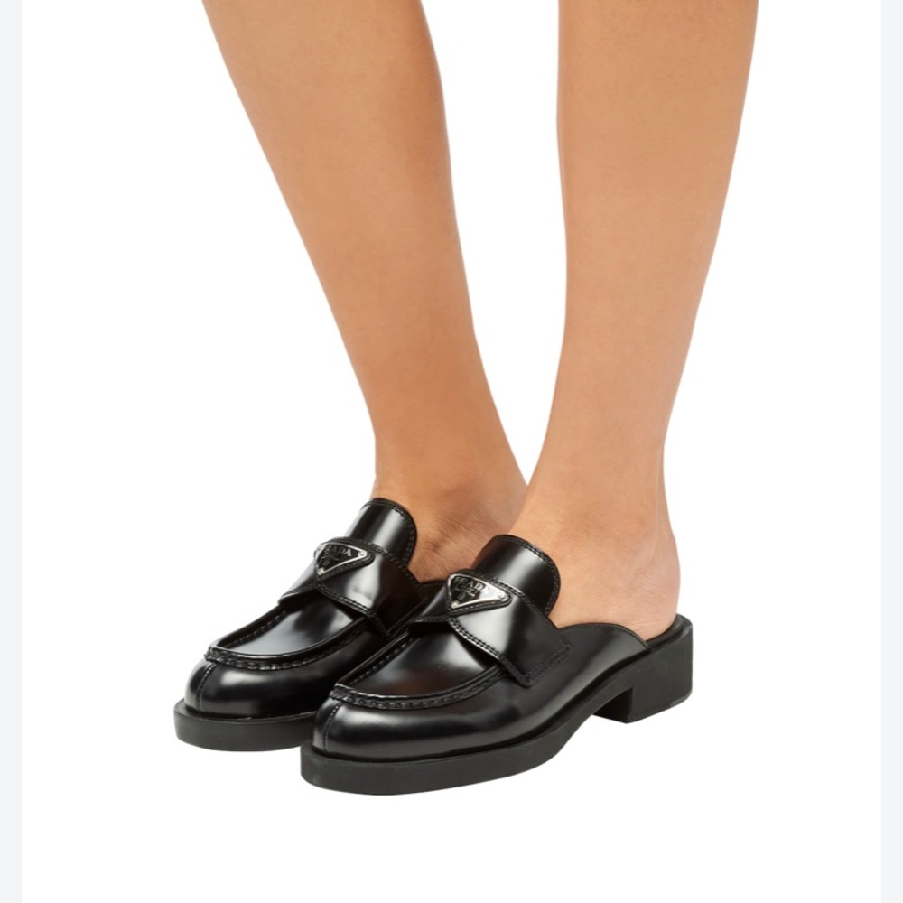 BNIB Prada mule logo loafer size 37.5